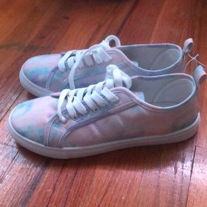 Pastel tie-dye shoes